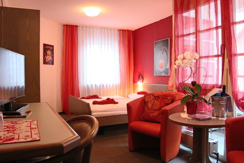 Hotel Am Schloss Neuenstein (Baden-Wurttemberg)